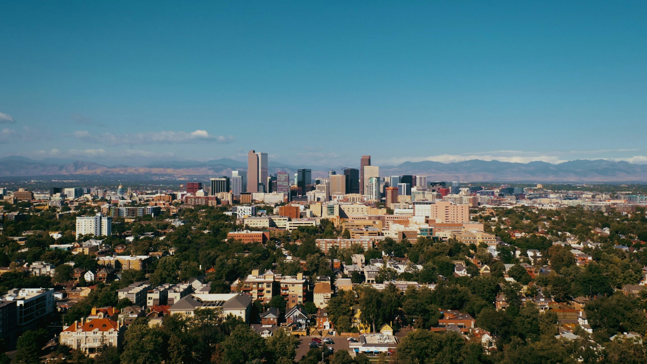 Harnessing Solar Energy: A Step Towards Sustainability and Savings for Colorado’s Income-Qualified Communities